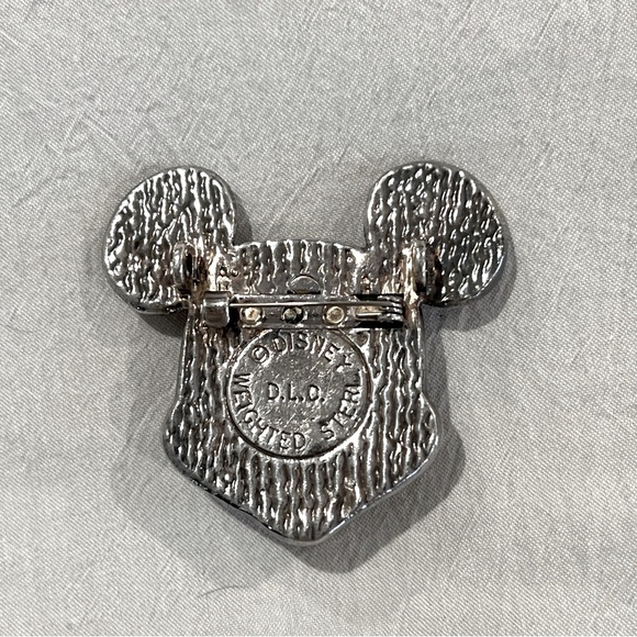 LAST CALL: Vintage 1980s STERLING Disney MICKEY MOUSE Pin Pendant Necklace 2-1/4 - Picture 2 of 6